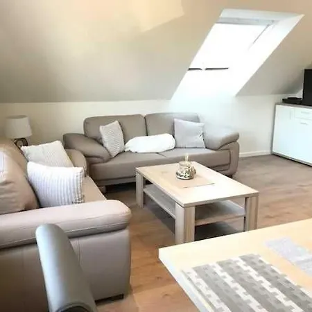 Apartamento Witte Huus 75m_ Und 51m_ Ferienwoh Hooksiel