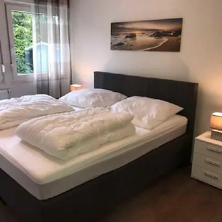 Witte Huus 75m² Und 51m² Apartment *